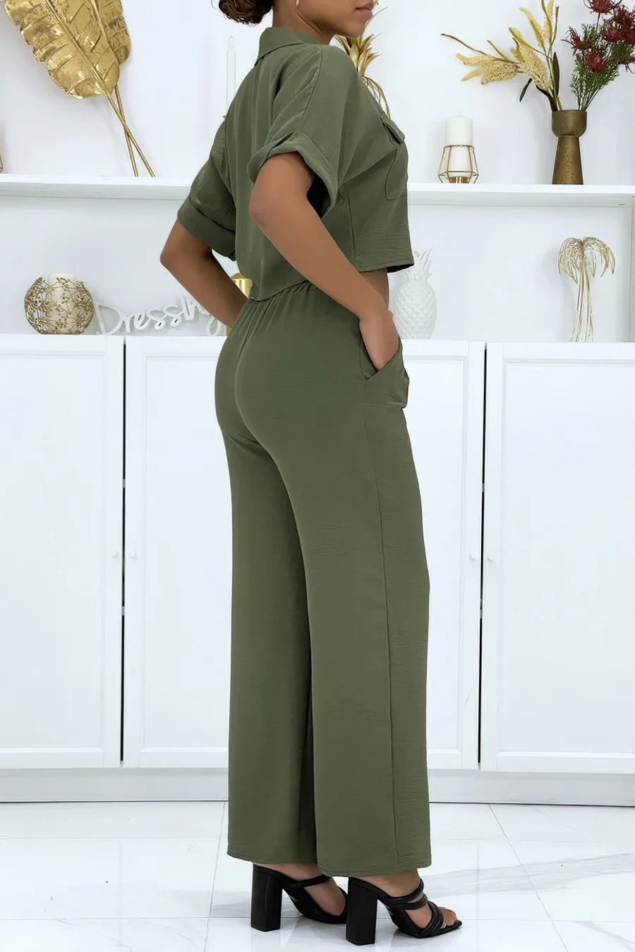 Ensemble chemise saharienne et pantalon palazzo kaki