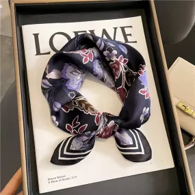 JAYDEN Foulard Carré Soie Femme Violet à motifs