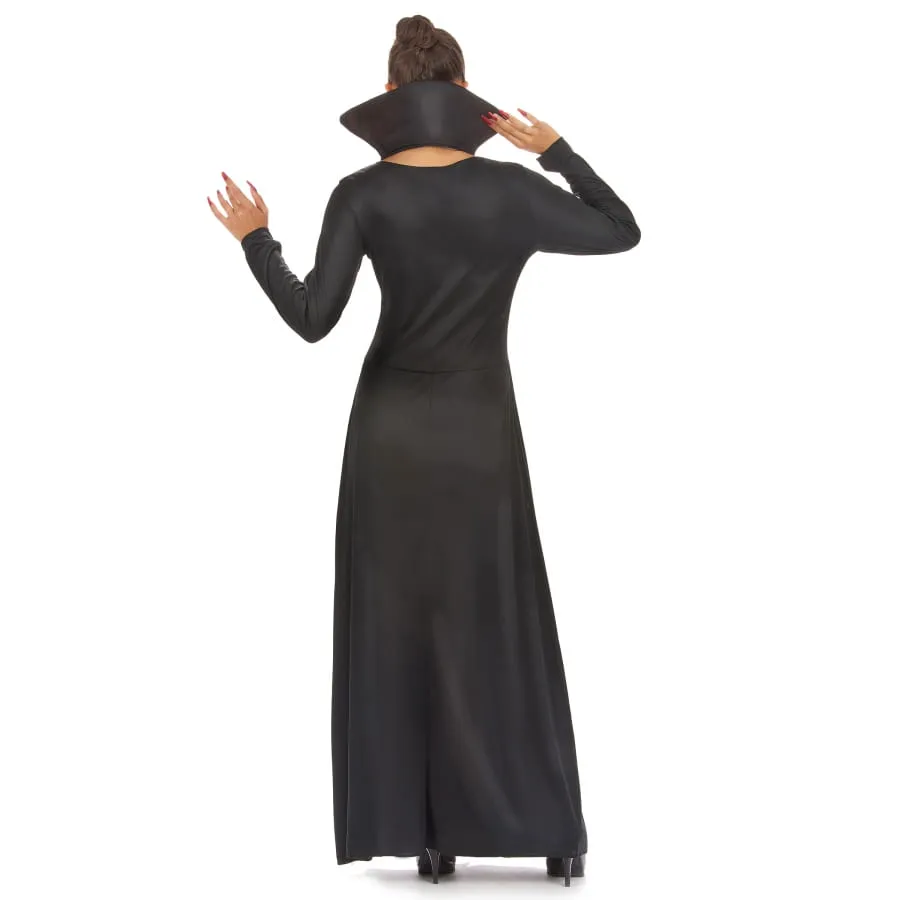 Longue robe de femme vampire imprimé têtes de mort