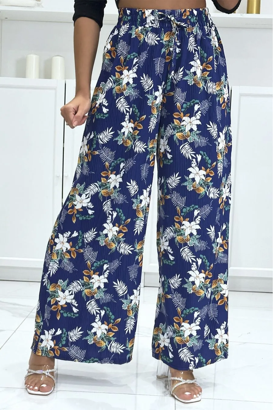 Pantalon palazzo plissé royal avec motif fleuris