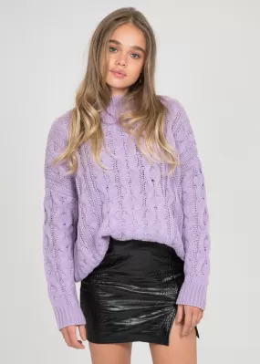 Pull col haut en maille torsadée lilas